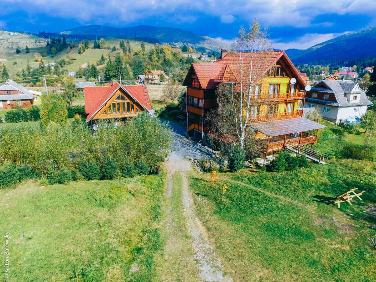 Gostynniy Dvir Raytshtoky Hotel Vorokhta Exterior photo